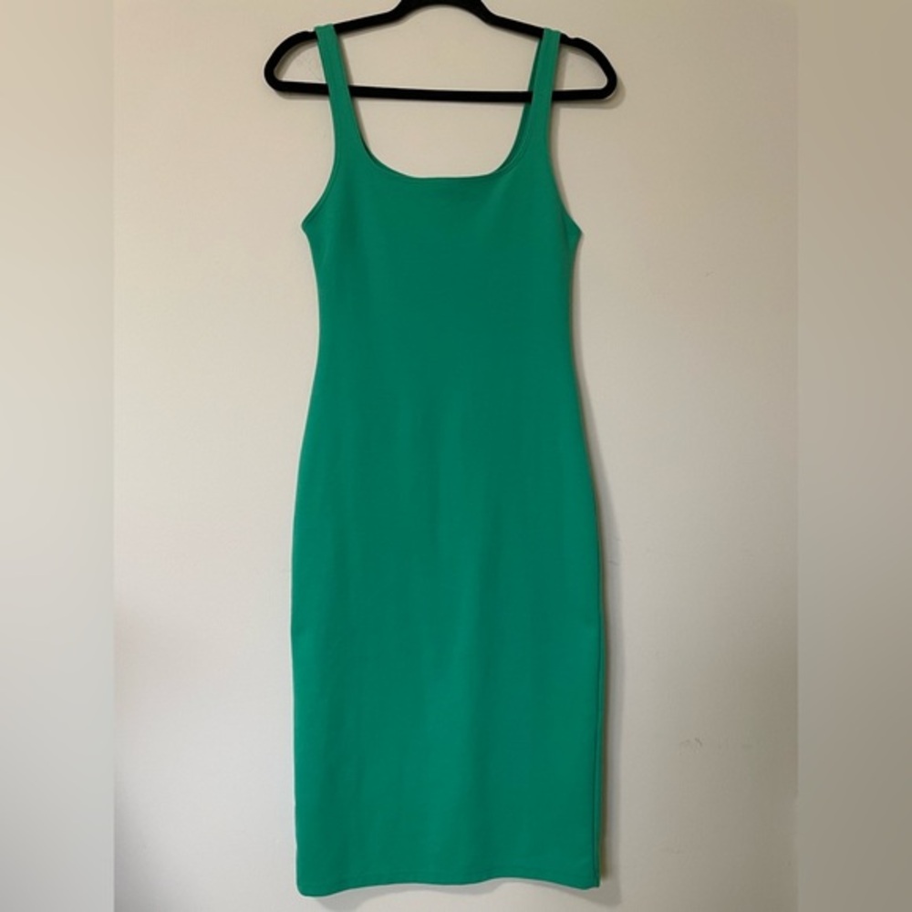 ZARA Fitted Hourglass Midi Dress in Cool Emerald -‎ M